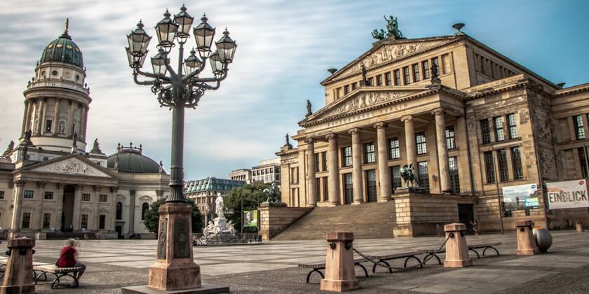 Feiertage in Berlin - Gendarmenmarkt (Bildquelle: valentinsan, Pixabay)